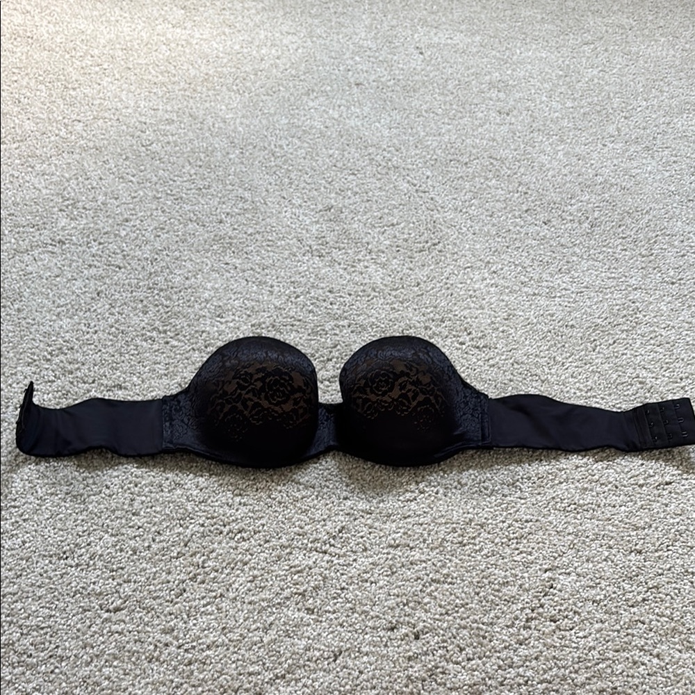 34D EUC Soma Stunning Support Strappless Bra Elegant Black Lace Bra
